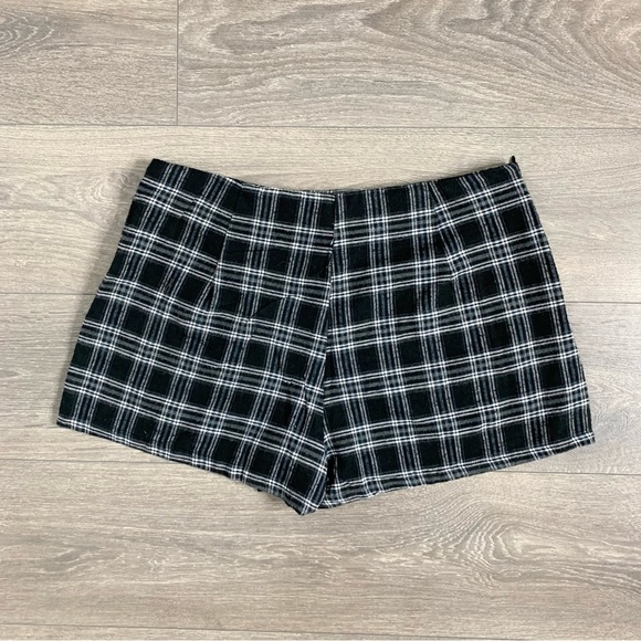 Women's Skort Plaid Tartan Checkered Flannel Shorts Low rise Y2k 2000s Black - Picture 6 of 7